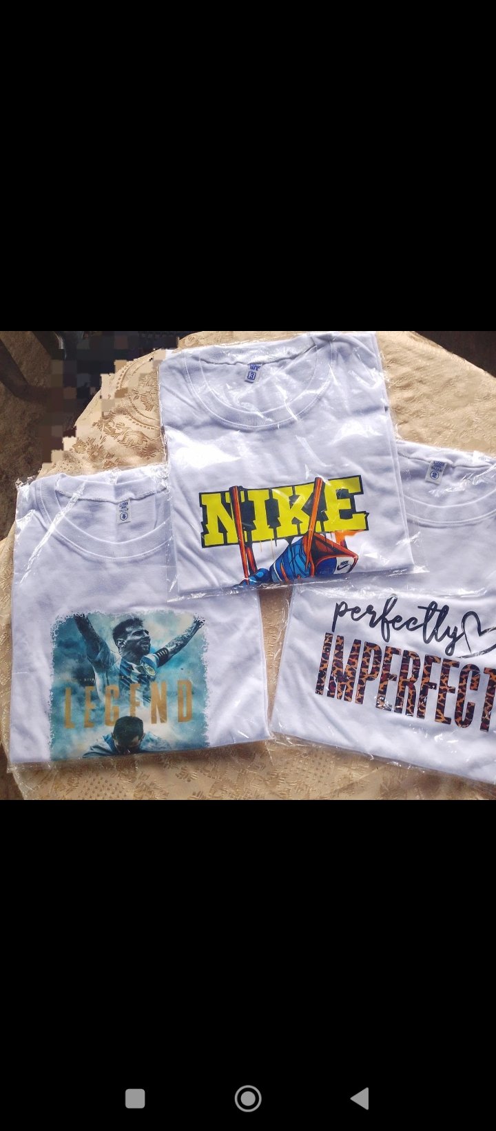 Remeras para damas y hombres